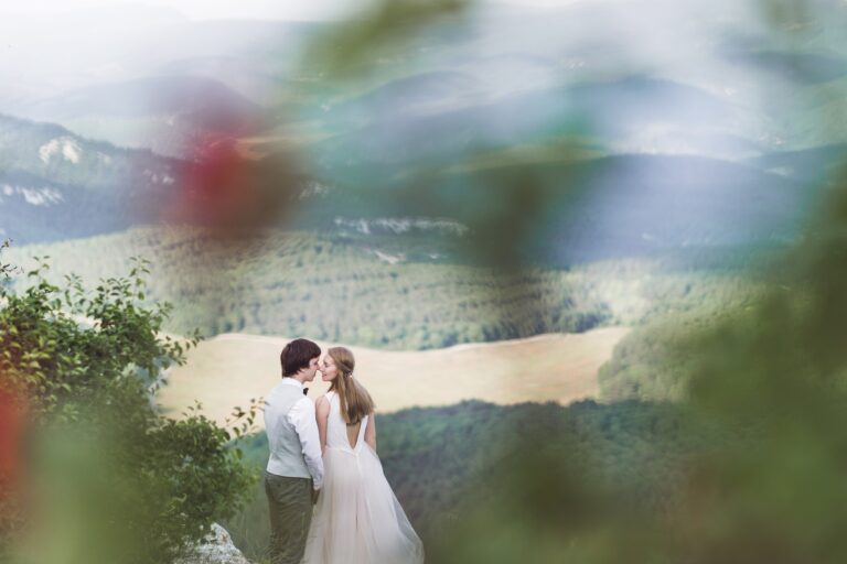 Wedding photo in the mountains